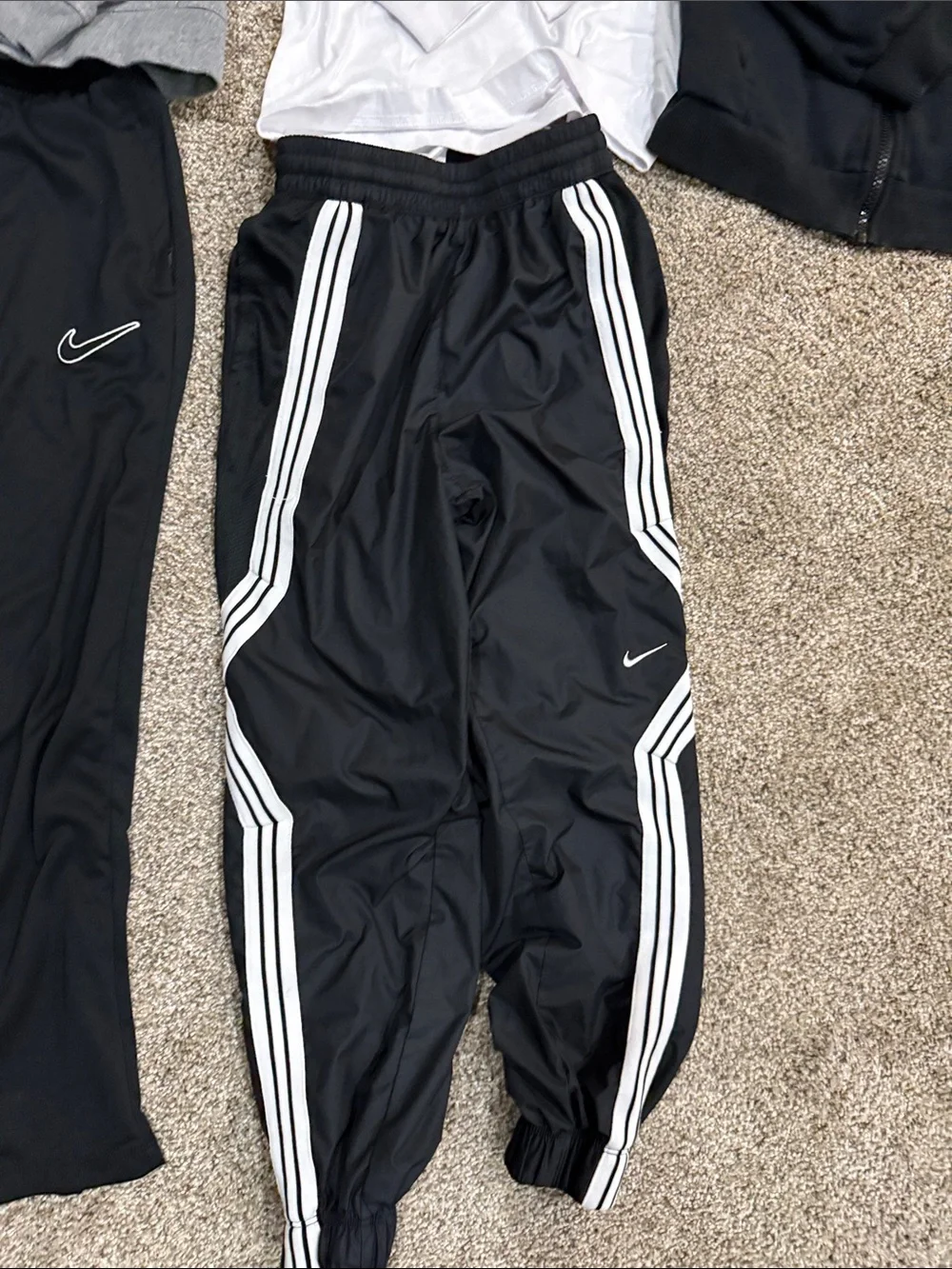 Nike Kids Black, Gray & White Activewear Set with Logo Tee